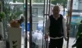 唐河91岁大爷直播视频,传承匠心精神